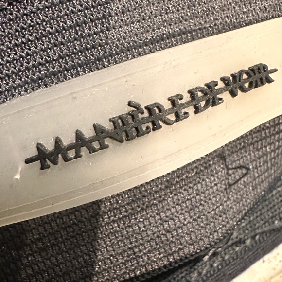 Maniere De Voir Technical print  Grey and Black Leggings - Picture 8 of 11